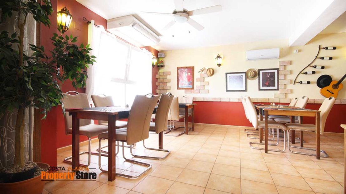 Christophers Restaurant Mar Azul