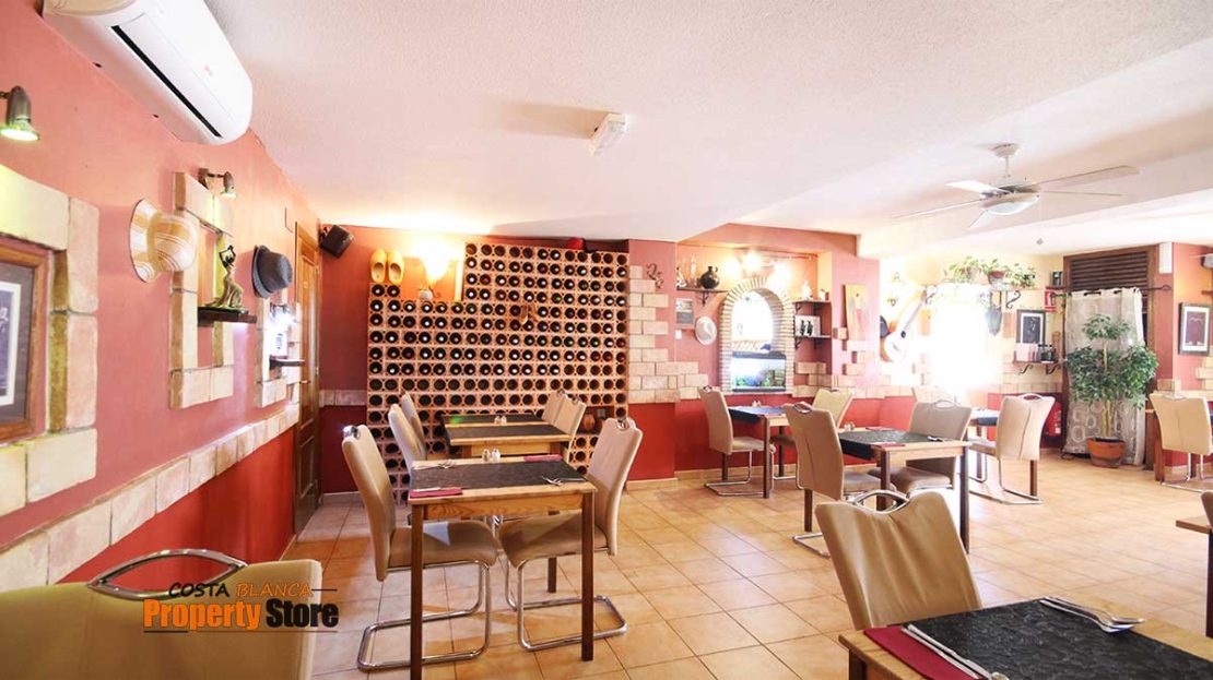 Christophers Restaurant Mar Azul