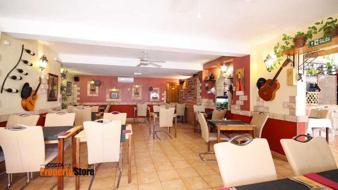 Christophers Restaurant Mar Azul